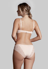 SLIP LEPEL